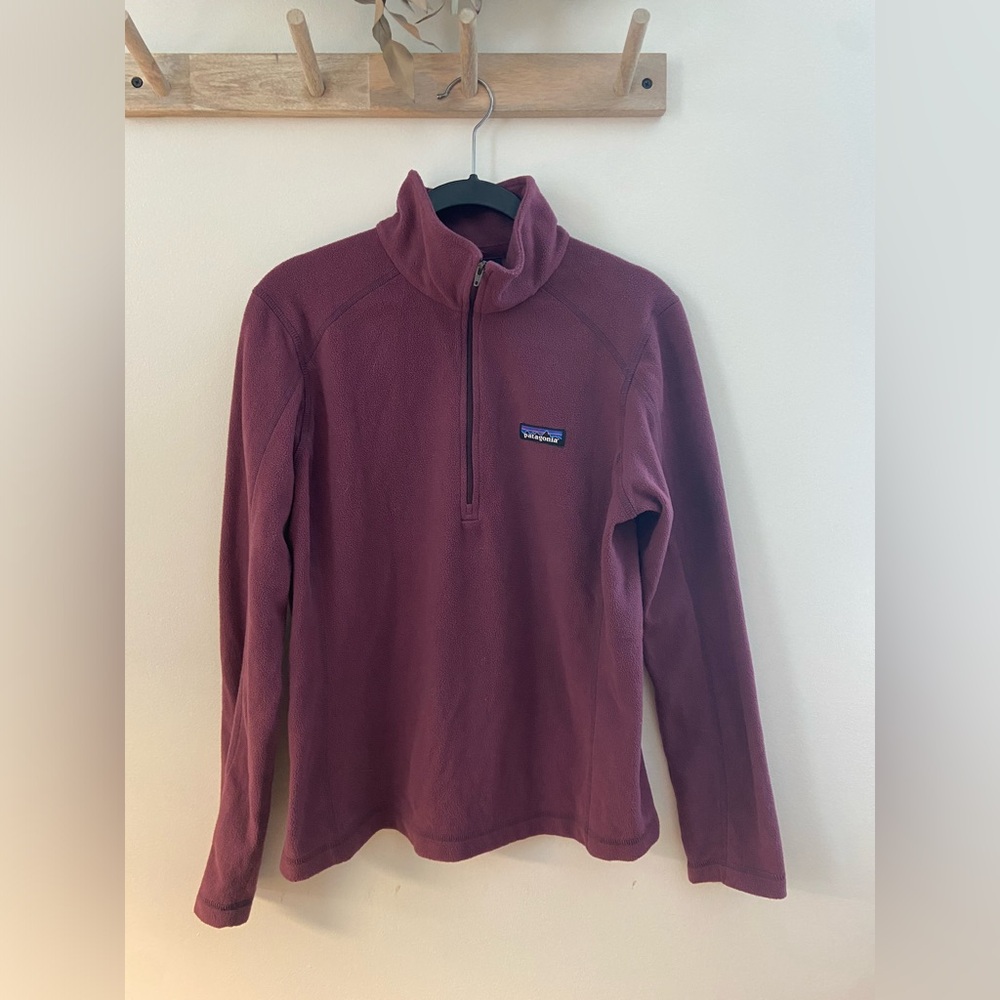 Patagonia Purple / Plum Quarter Zip Fleece Pullover - Size Small